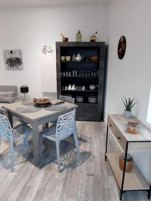 Apartment Appartement Au Murmure Des Eaux A Fontaine-De-Vaucluse